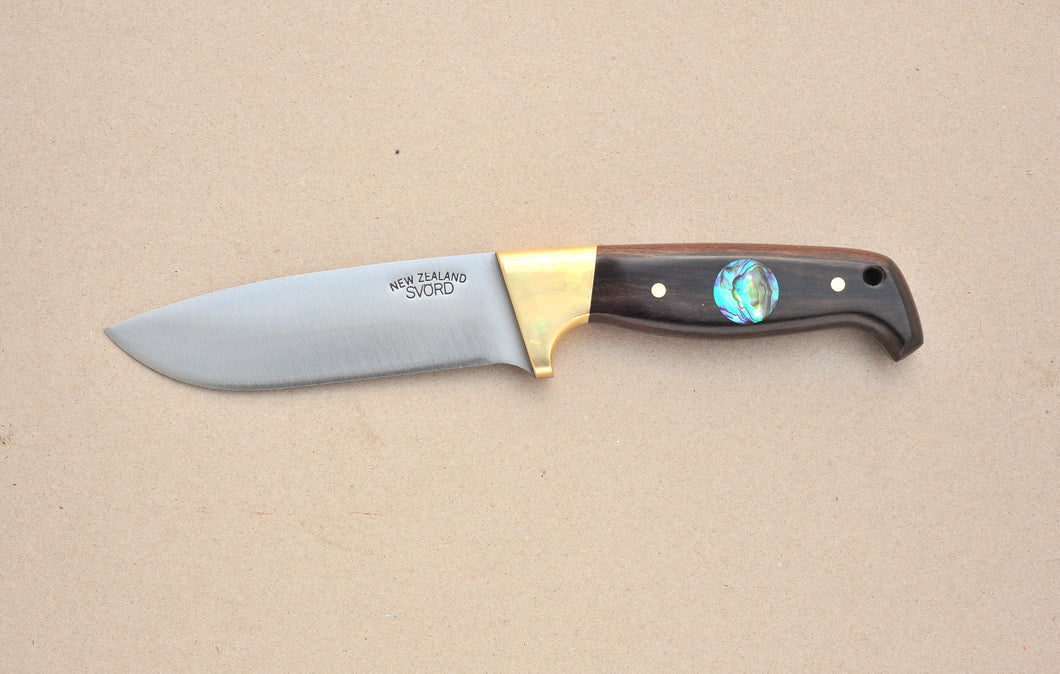 370BB Pāua & Queen Ebony