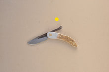 Load image into Gallery viewer, 3&quot; Peasant knives - Stag &amp; Aluminium
