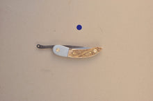 Load image into Gallery viewer, 3&quot; Peasant knives - Stag &amp; Aluminium
